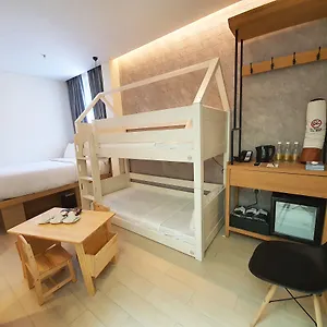 Clover 769 North Bridge Road 4* Singapore